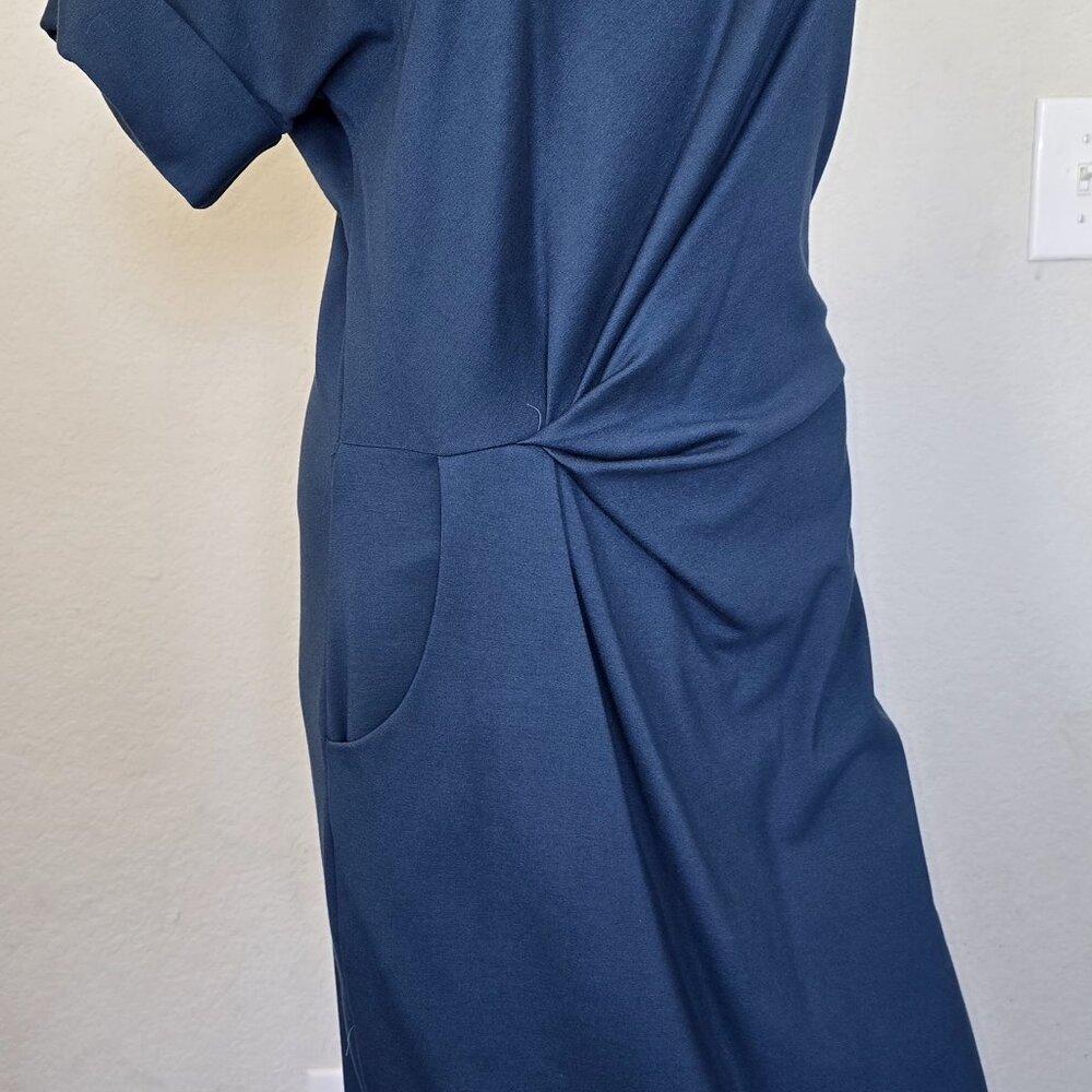 Women's size 14 work dress Blue